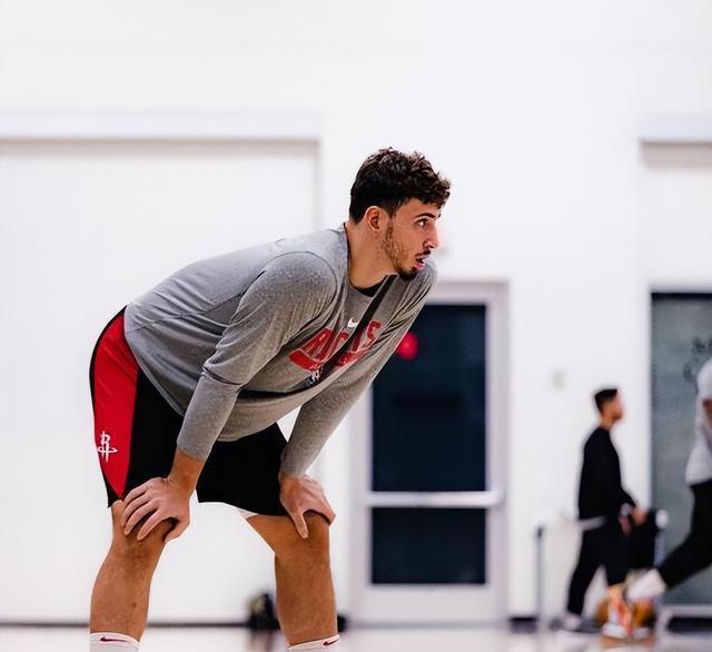 src, 空间受限, 空间受限 src, 空间受限, 空间受限